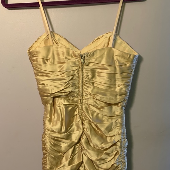 Blush satin formal strapless dress - Picture 2 of 3